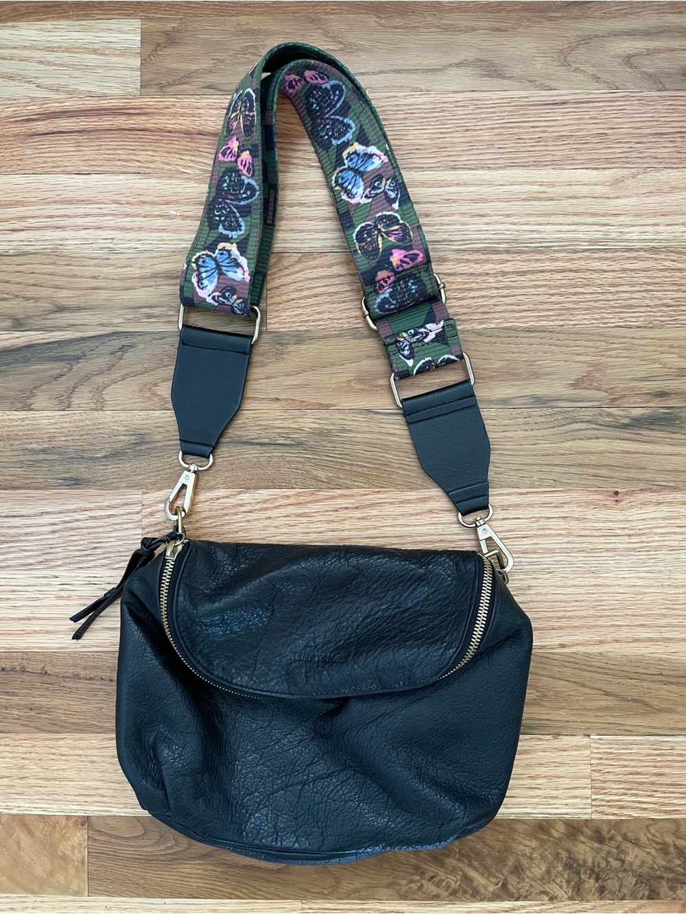 Kempton & Co Mini Windbourne Black Leather Crossbody Bag